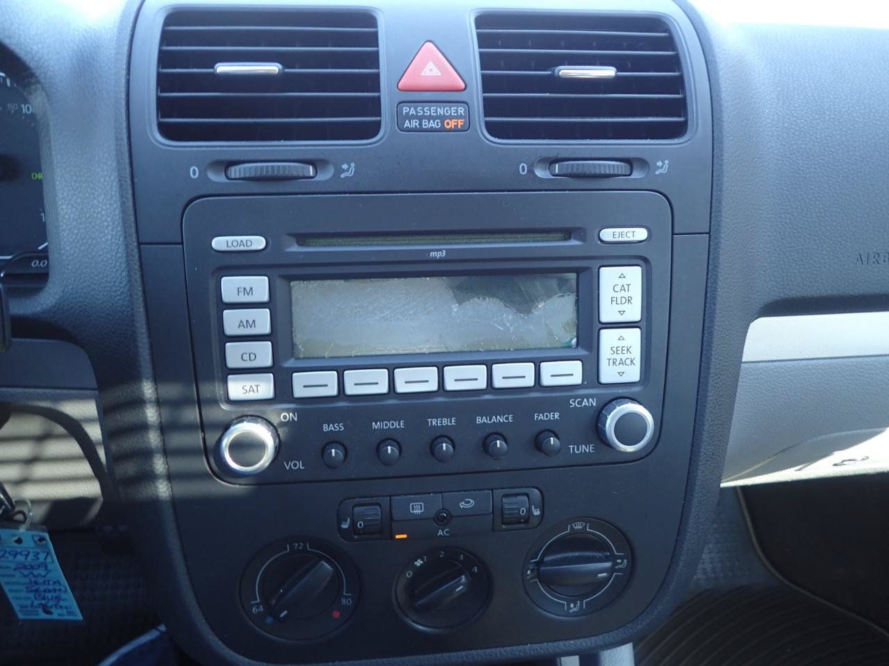 Used 2009 Volkswagen Jetta TDI FWD image 18