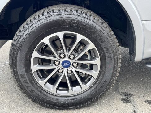 Used 2020 Ford F150 XLT w/ Equipment Group 302A Luxury AWD/4WD image 59