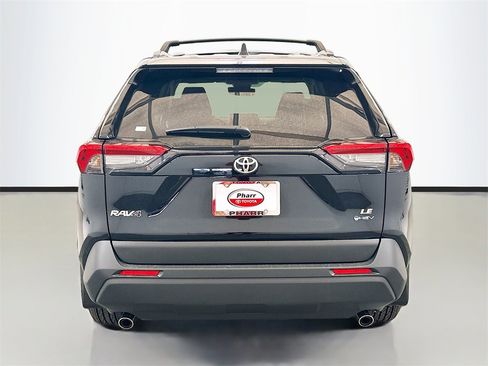 New 2025 Toyota RAV4 LE image 5