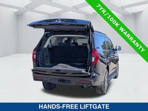 Certified 2025 Ford Expedition Max Active AWD/4WD image 16
