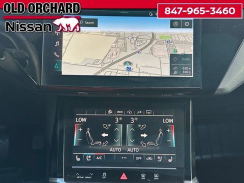 Used 2022 Audi e-tron S Premium Plus AWD/4WD image 16