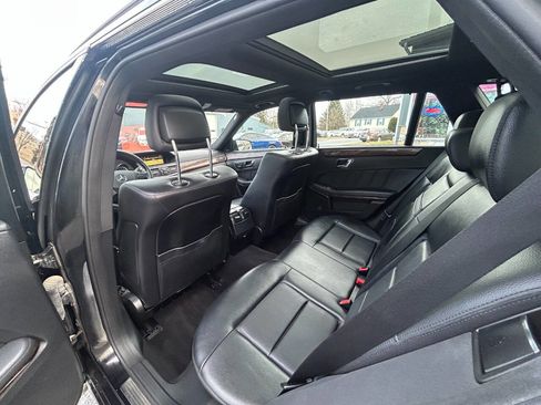 Used 2011 Mercedes-Benz E 350 4MATIC Wagon image 25
