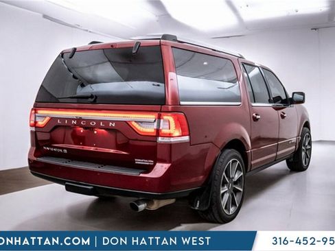 Used 2017 Lincoln Navigator L Reserve image 37