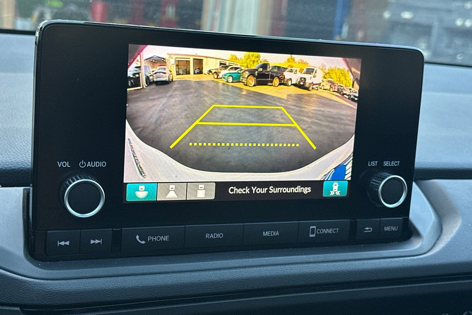 Used 2025 Honda Accord SE image 17