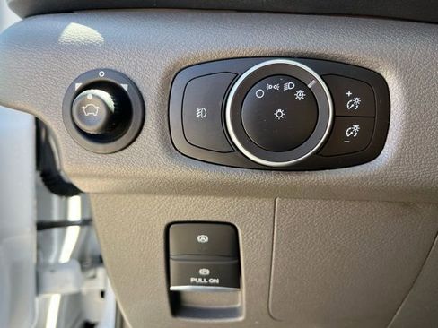 Used 2021 Ford Transit 350 XLT image 21