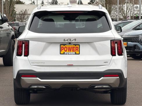 New 2026 Kia Sorento S image 6