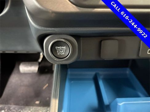 New 2025 Ford Maverick XLT w/ XLT Luxury Package image 19