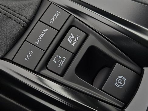 Certified 2026 Toyota Camry SE image 31