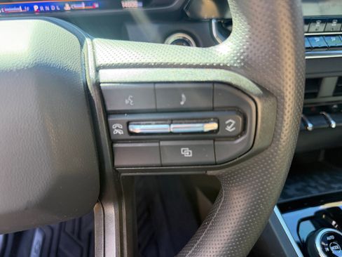 Used 2024 Chevrolet Colorado Trail Boss image 18