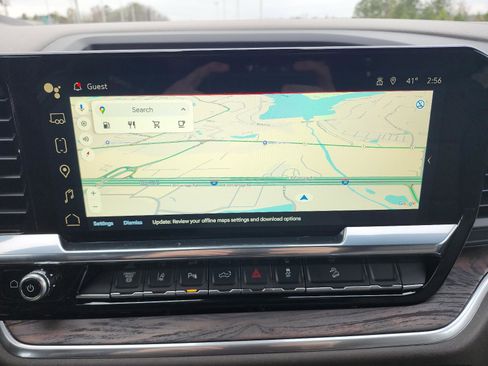 New 2026 GMC Sierra 2500 SLT w/ SLT Premium Package image 16