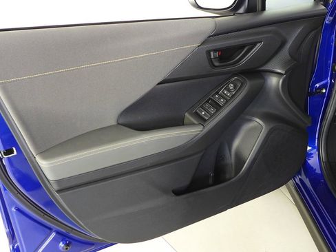 Used 2025 Subaru Crosstrek 2.5i Sport w/ Crosstrek Mirror Package image 11