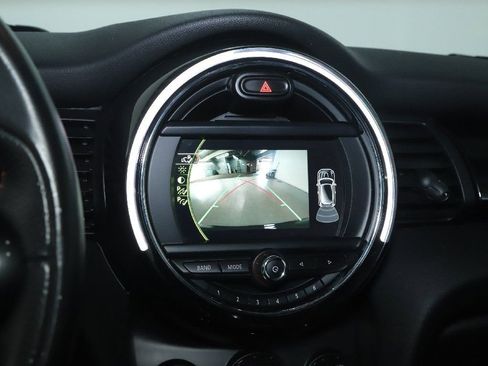 Used 2018 MINI Cooper S FWD image 31