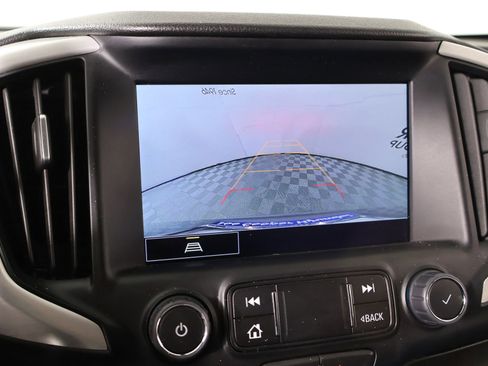 Used 2024 GMC Terrain SLT image 6