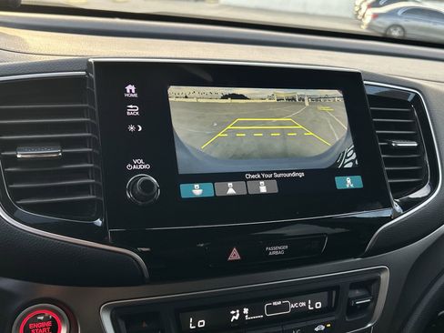 Certified 2022 Honda Pilot Sport image 24