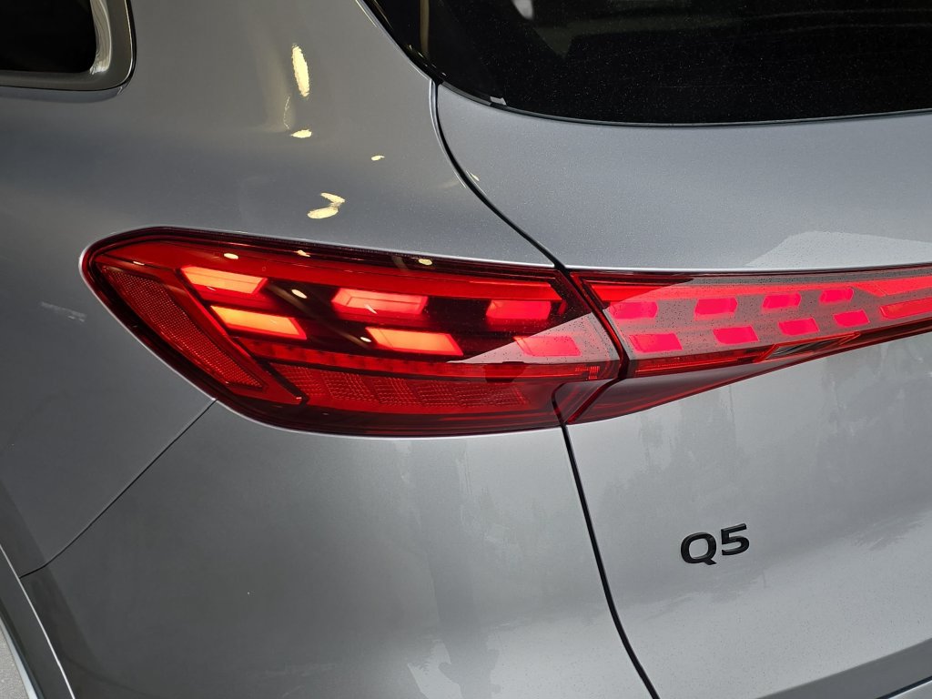 New 2026 Audi Q5 Premium Plus AWD/4WD image 32