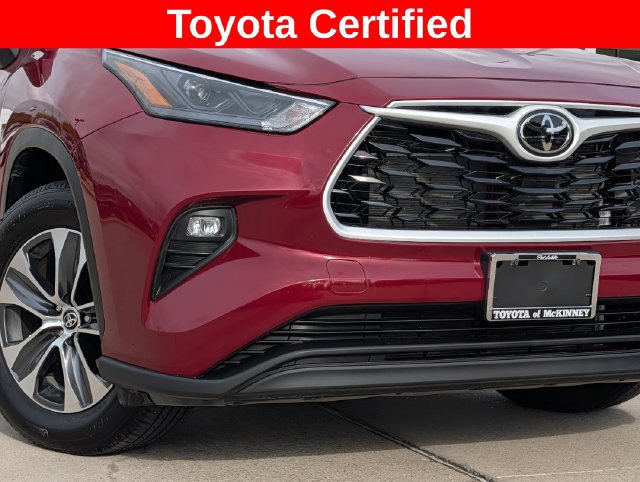 Certified 2026 Toyota Highlander XLE AWD/4WD image 3