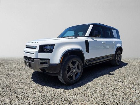Used 2023 Land Rover Defender 110 X-Dynamic SE AWD/4WD image 7
