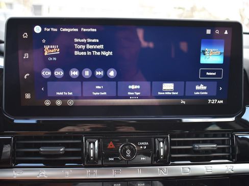 New 2026 Nissan Pathfinder SV image 31