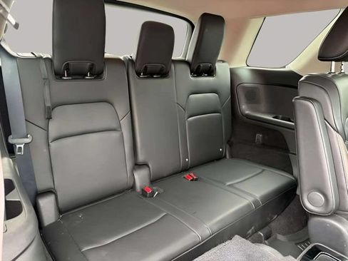 Used 2022 Nissan Pathfinder Platinum w/ Cargo Package FWD image 16