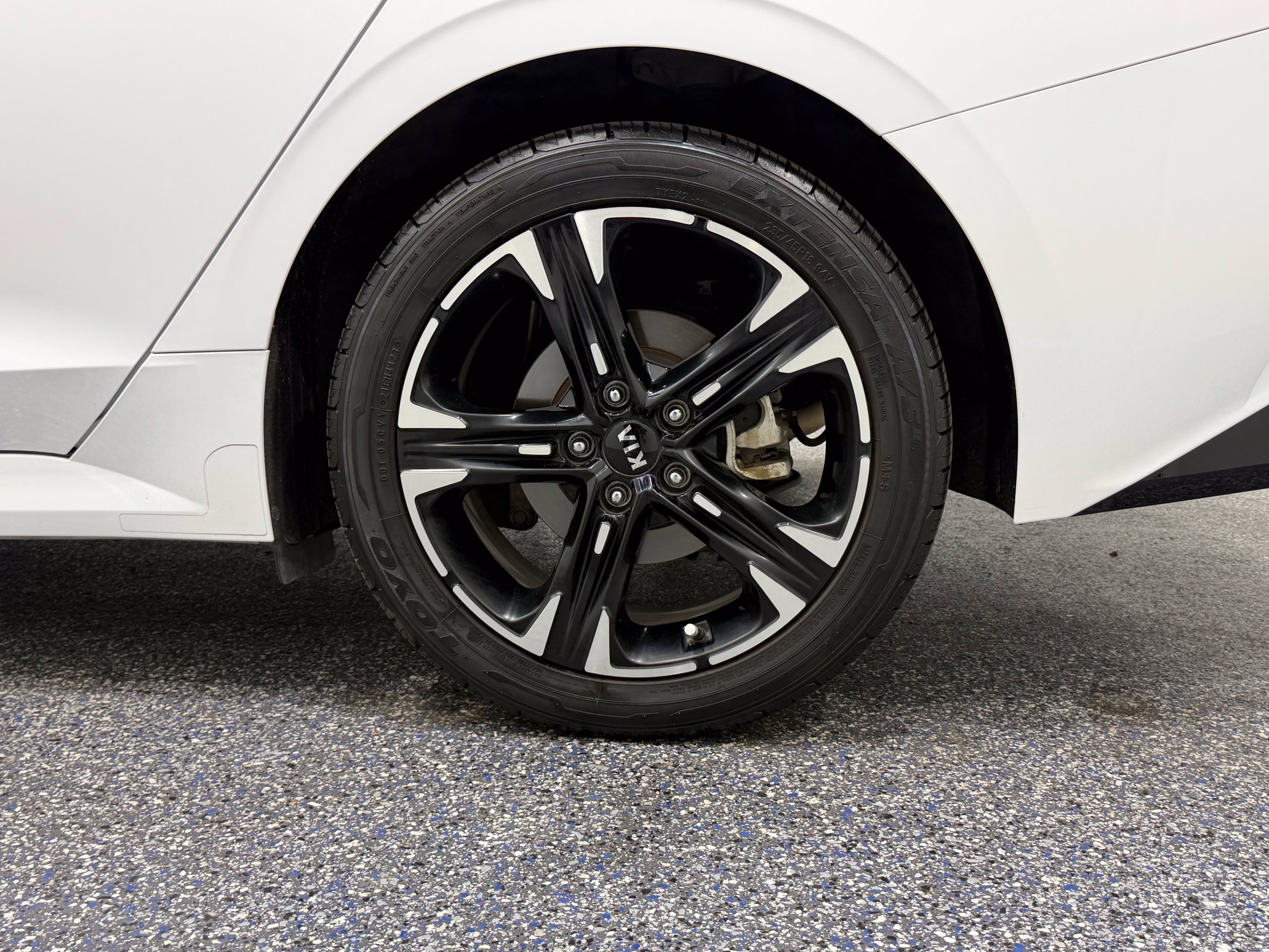 Used 2021 Kia K5 GT-Line w/ GT-Line FWD Premium Package image 12