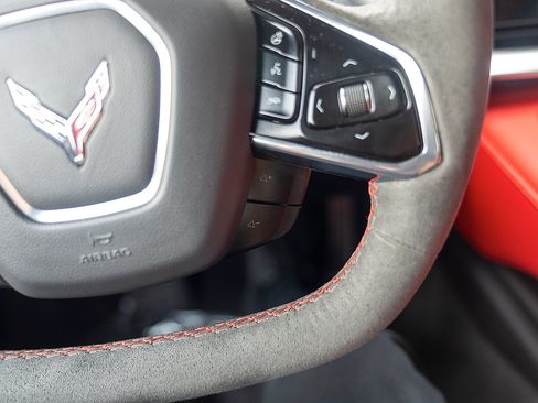 Used 2022 Chevrolet Corvette Stingray Preferred Cpe w/ 2LT RWD image 10