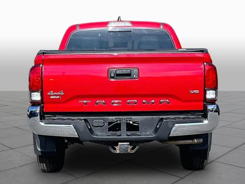 Certified 2020 Toyota Tacoma SR5 AWD/4WD image 5