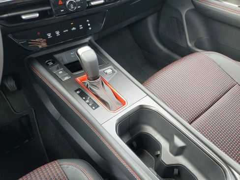 Certified 2026 Nissan Kicks SR FWD image 17