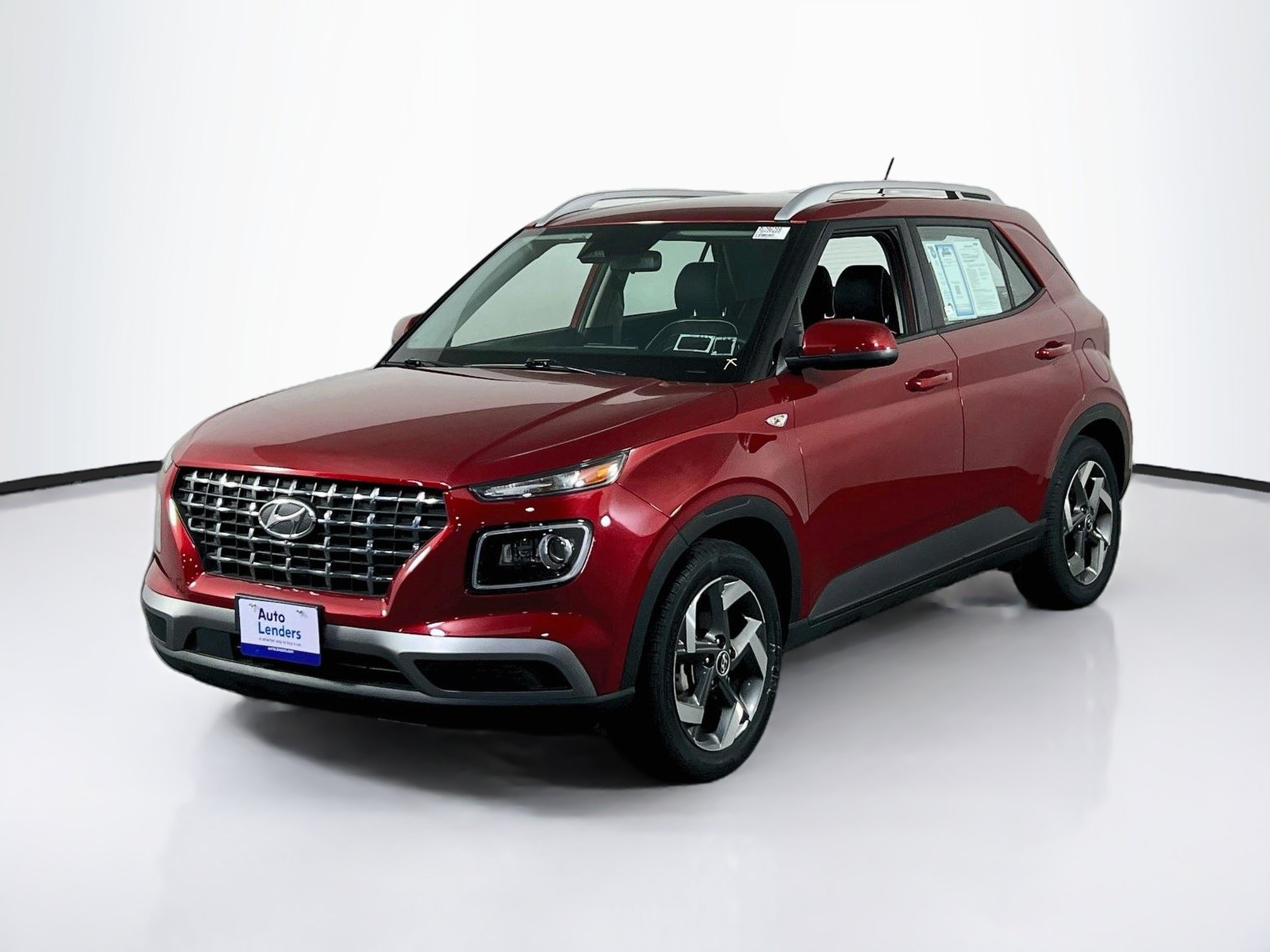 Used 2024 Hyundai Venue Limited FWD image 1