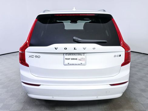 Used 2023 Volvo XC90 B5 Core AWD/4WD image 30