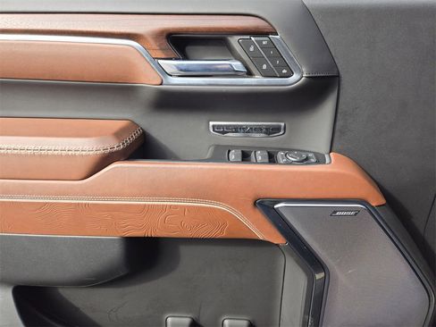 Used 2024 GMC Sierra 1500 Denali Ultimate image 25