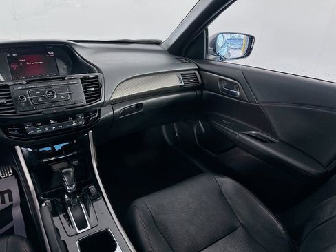 Used 2017 Honda Accord Sport Special Edition image 23