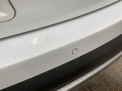 Used 2016 Ford Explorer XLT w/ Equipment Group 202A image 36