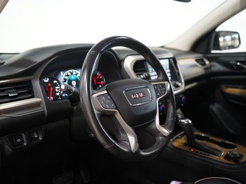 Used 2017 GMC Acadia Denali w/ Technology Package AWD/4WD image 17