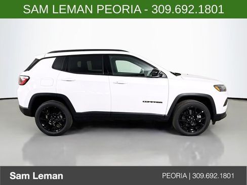 New 2026 Jeep Compass Latitude AWD/4WD image 8