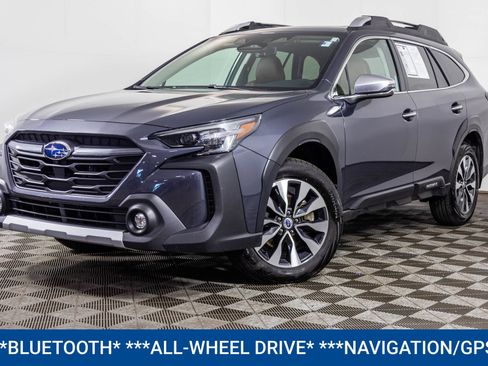 Used 2023 Subaru Outback Touring AWD/4WD image 2