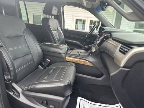 Used 2016 GMC Yukon XL Denali w/ Open Road Package AWD/4WD image 16