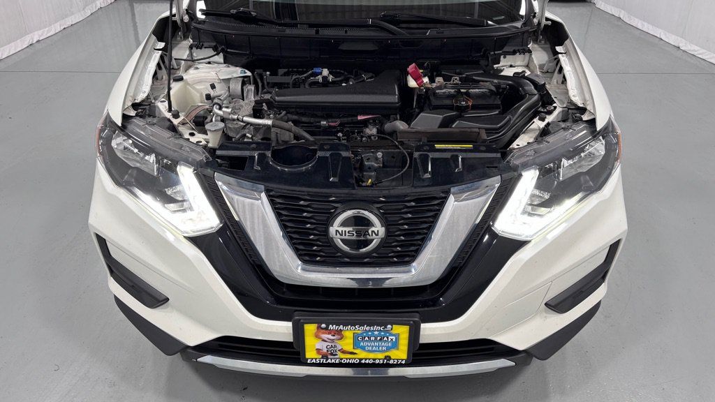 Used 2018 Nissan Rogue SV AWD/4WD image 29