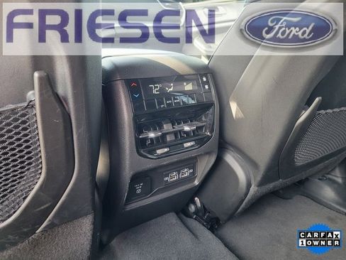 Used 2024 Jeep Grand Cherokee L Laredo image 25