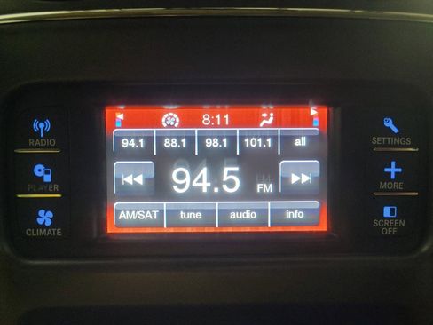 Used 2020 Dodge Journey SE w/ SE Popular Equipment Group image 25