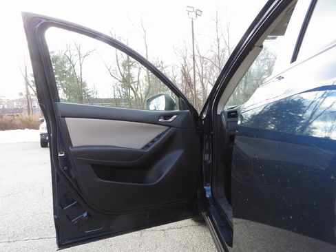 Used 2016 MAZDA CX-5 Sport image 9