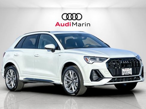 Used 2025 Audi Q3 2.0T Premium w/ Convenience Package image 7