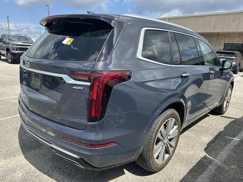 Used 2024 Cadillac XT6 Premium Luxury w/ Technology Package FWD image 10