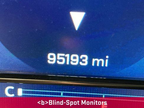 Used 2022 Chevrolet Suburban RST w/ Luxury Package image 6