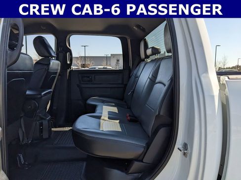 Used 2024 RAM 2500 Tradesman w/ Chrome Appearance Group image 15