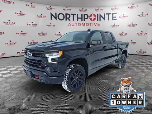 Used 2023 Chevrolet Silverado 1500 LT Trail Boss w/ LPO, Dark Essentials Package image 2