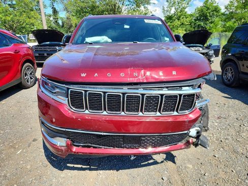 Used 2024 Jeep Wagoneer 4WD w/ Premium Group I image 2