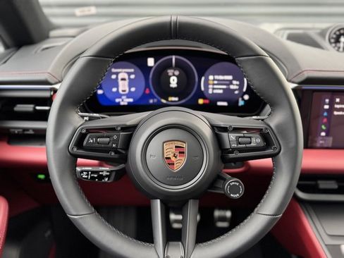 New 2025 Porsche Macan 4S Electric image 18