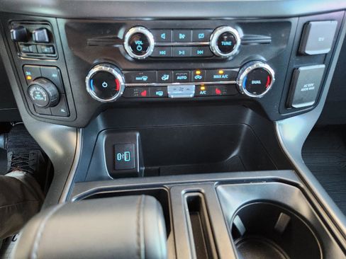 Used 2024 Ford F150 XLT w/ Equipment Group 302A MID image 31