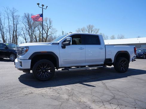 Used 2023 GMC Sierra 3500 Denali w/ Denali Ultimate Package AWD/4WD image 6