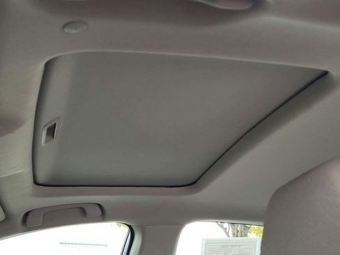 Used 2023 Honda Accord EX image 19